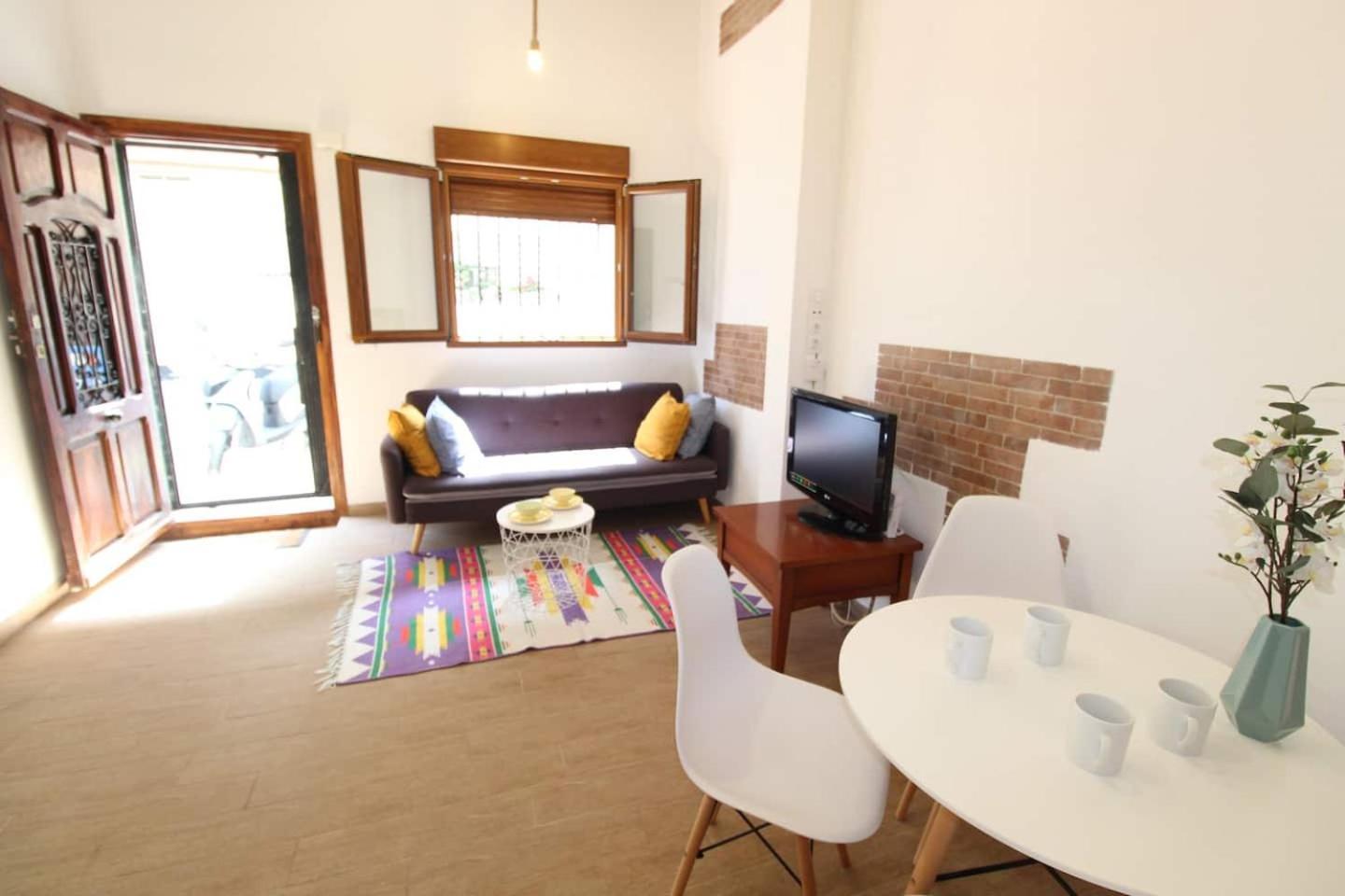 Casa Tipica Del Cabanyal * Walencja